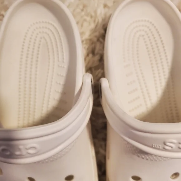 Crocs‎ - Picture 5 of 7